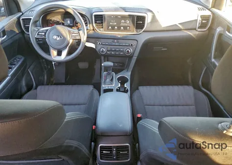 2020 Kia Sportage Lx z USA, uszkodzony, nr VIN KNDPM3AC3L7685703